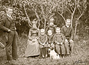 Formentlig familie til Sonnich Thomsen.
