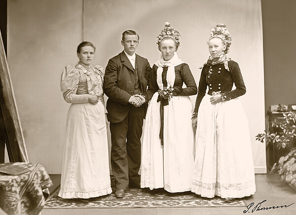 S&oslash;nderho, Fan&oslash;: Karen Pedersen og Jens Svendsen S&oslash;rensens bryllup 26/8 1894
