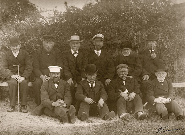 S&oslash;nderho, Fan&oslash;: Gamle s&oslash;m&aelig;nd p&aring; 'B&oslash;rsen' ved havnen i S&oslash;nderho senest 1911