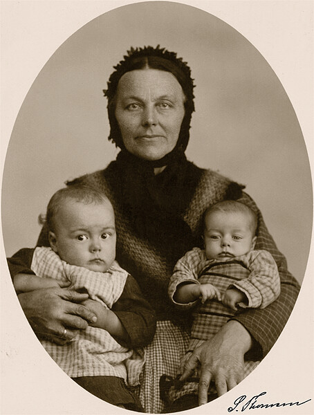 S&oslash;nderho, Fan&oslash;: Karen Frandsen f. Hansen